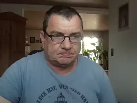 Nobbie444 Live XXX-Chat