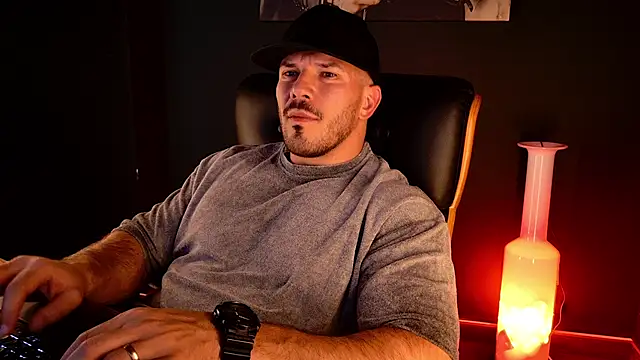AngeloEric – Naživo XXX chat