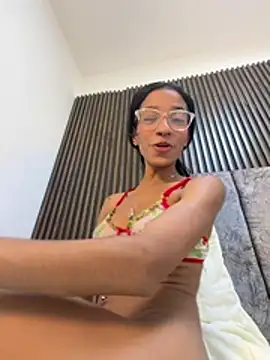 Chat XXX en directo de ScarletEvanss_