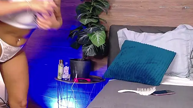 Živý XXX chat IrisSwift