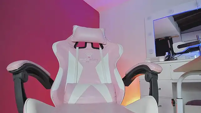 Chat XXX ao vivo de lovingdarcy_