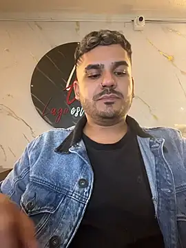 Kevin_Spenser: απευθείας συνομιλία ΧΧΧ