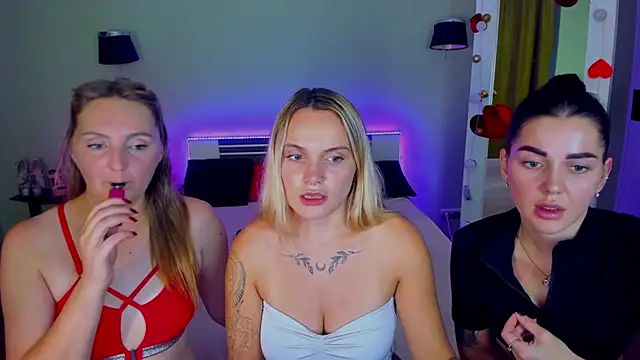 MagicEyess Adlı Modelin Canlı XXX Sohbeti