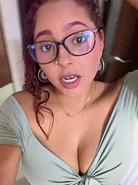 Cherry_rousse XXX чат на живо