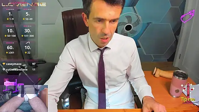 Chat +18 de SteveTiger ao vivo