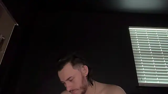 Онлайн чат XXX hungandcloudy