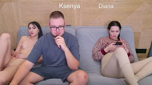 Ksenny Live XXX-chat