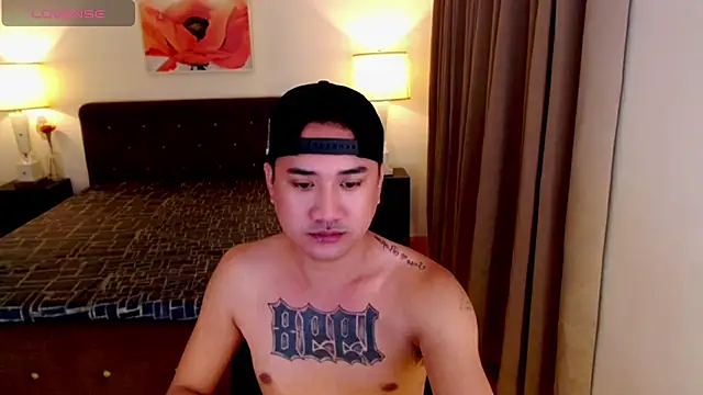 ExtraLarge_Ron 现场XXX聊天