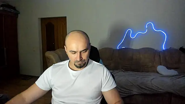 Онлайн чат XXX -SexyDaddy-