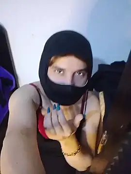 Онлайн чат XXX Banouti_23
