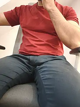 8inch_hunk19: απευθείας συνομιλία ΧΧΧ