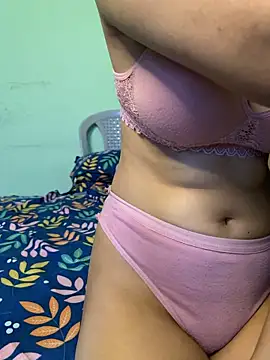 arjun_pooja_rani Adlı Modelin Canlı XXX Sohbeti