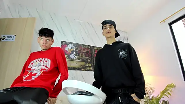 COOL_BOYS2 – Live XXX-chat