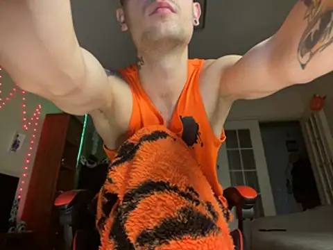 Mike_severi2 – Naživo XXX chat