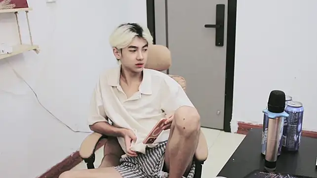 V_I_P_7 라이브 XXX 채팅