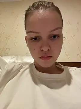 AshleyMur Adlı Modelin Canlı XXX Sohbeti