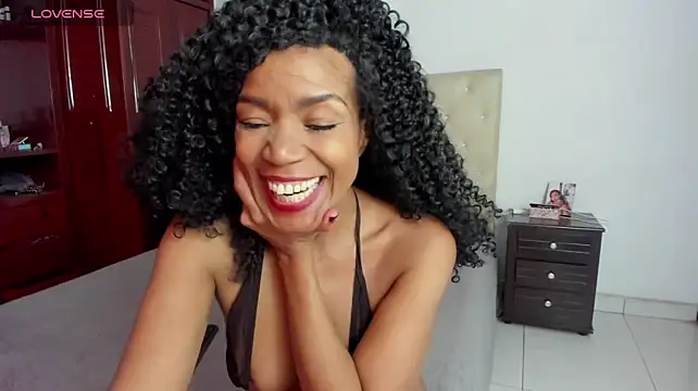 LUISSA_ Live XXX Chat
