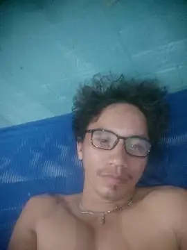 Chat XXX Live traiwe06