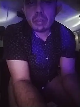 manuel4200のライブXXXチャット