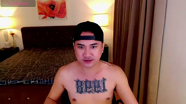 ExtraLarge_Ron 现场XXX聊天