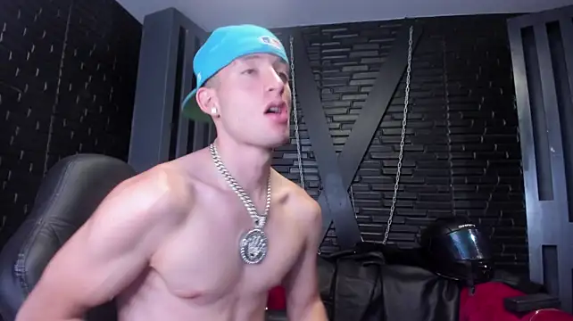 Živý XXX chat hunterheat__