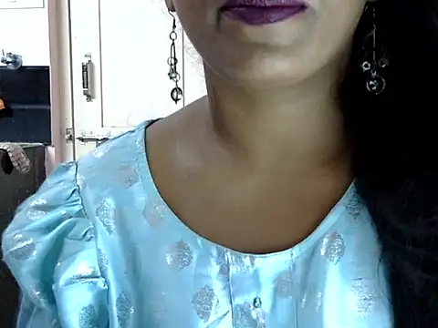 Zara_Sidd's Live XXX Chat