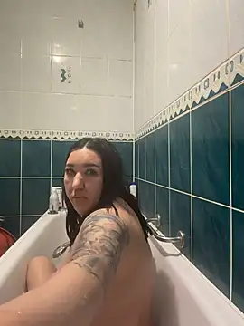 Chatroom XXX en direct de Naughtbaby_2025