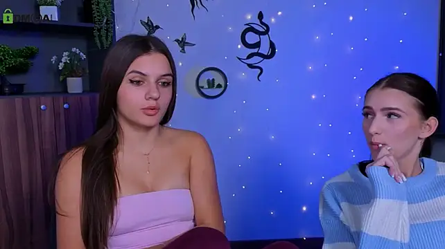 lisa_dark_ Chat XXX in diretta