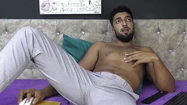 XXX chat uživo modela FinnJude