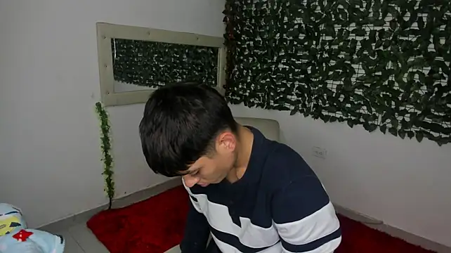 XXX chat uživo modela The_beby_guy