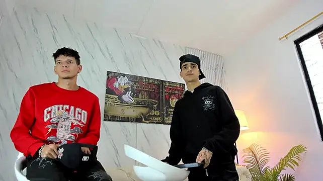 COOL_BOYS2 XXX чат на живо
