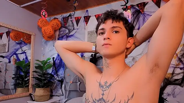 Axel_Ryder লাইভ XXX চ্যাট
