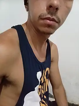 Chat XXX ao vivo de MagrinhoSaradoo