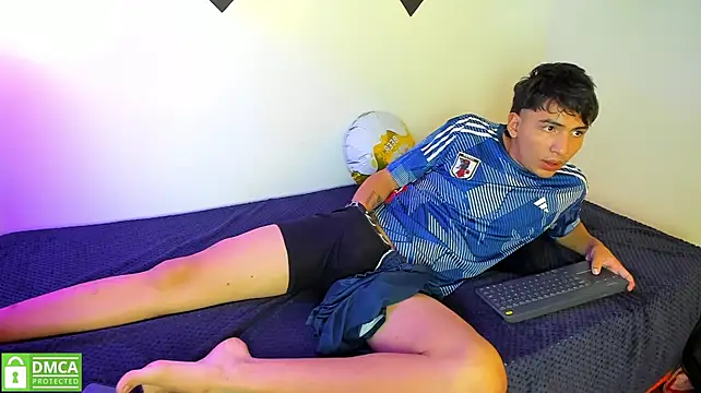 XXX chat uživo modela Leo_Royce