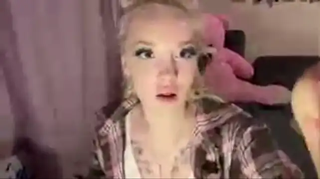 Živý XXX chat amirarerrette