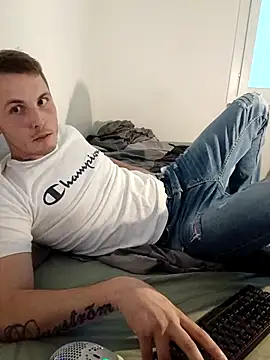 erikdanil live XXX chat