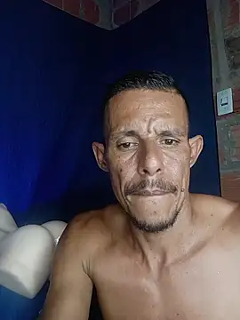 Chat XXX Live El_junior21