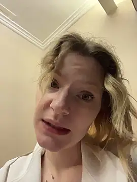 MaryHiggins' Live XXX Chat