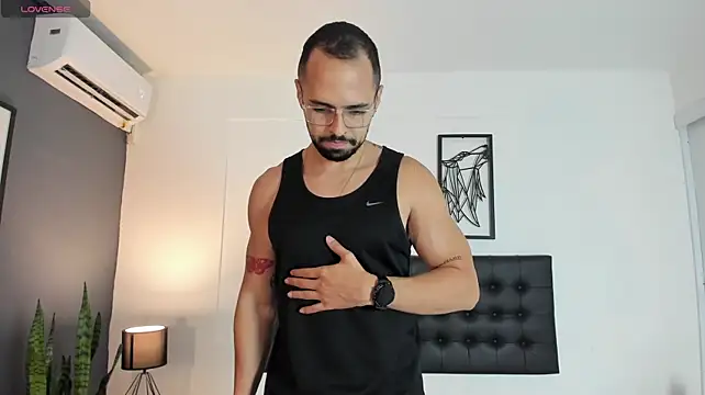 Chat +18 de Marco_Moretti ao vivo