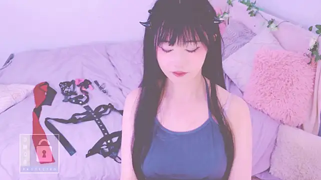 LongoriaEva Adlı Modelin Canlı XXX Sohbeti