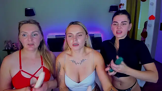 MagicEyess élő XXX-chatje