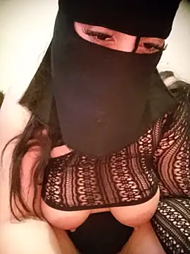 XXX chat uživo modela madleen_Mm