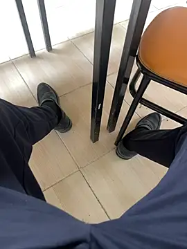 XXX chat uživo modela kenanbal0677