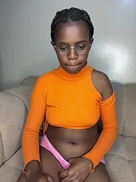 Chat +18 de softglamqueen ao vivo
