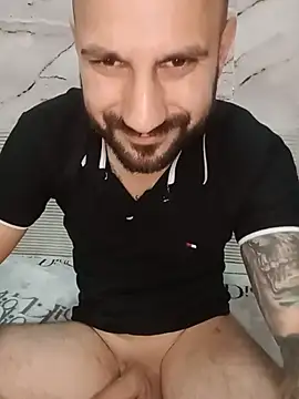 LorenzoCapone69 Live XXX-Chat