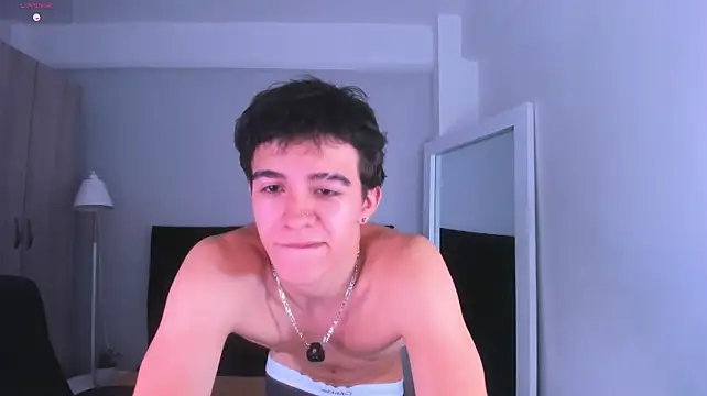 Austinbolt's Live XXX Chat