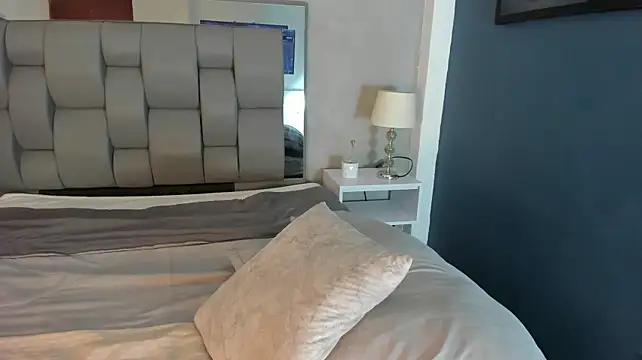 Charlie___Musk ওয়েবক্যাম শো