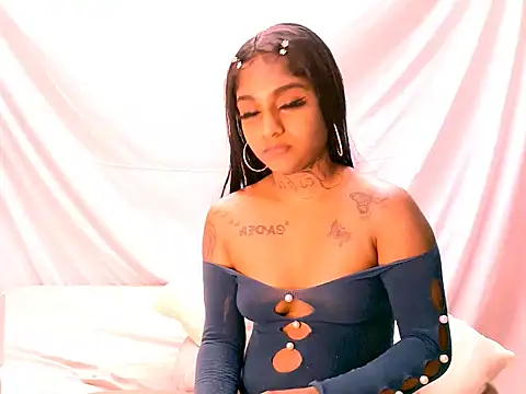 indian_barbie: онлайн-секс-чат