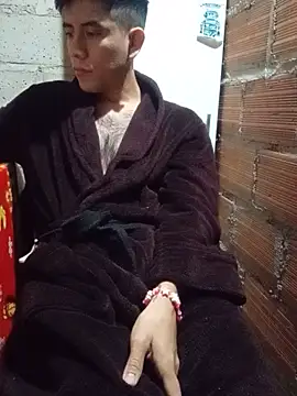 Gonzafit XXX чат на живо