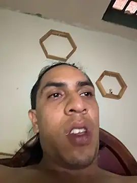 Monkey_uchiha777 即時 XXX 聊天